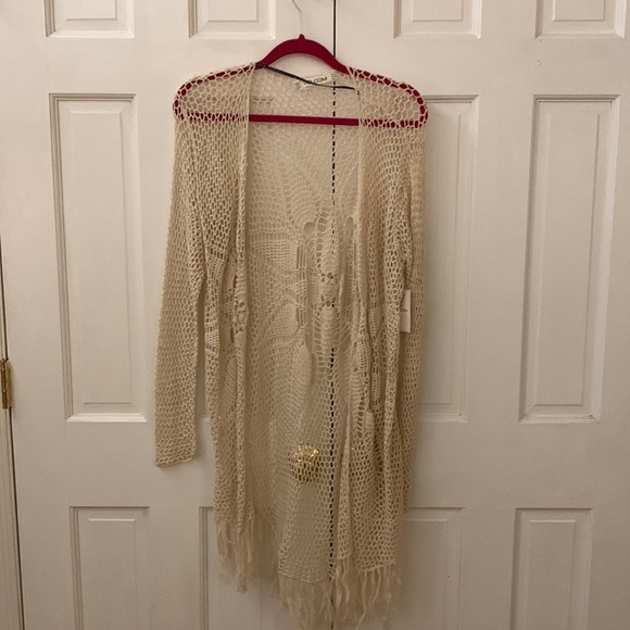 NWT Volcom Cream Camp Fire Fishnet Fringe Wrap Kimono - Picture 1 of 6